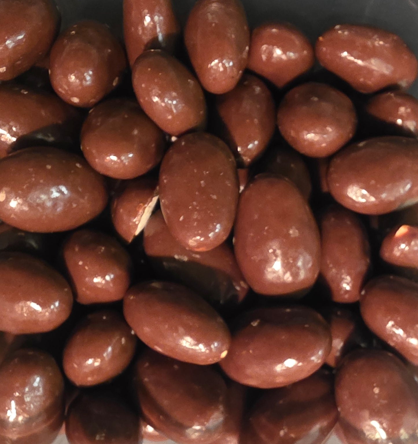 AMANDE ENROBÉES DE CHOCO AU LAIT