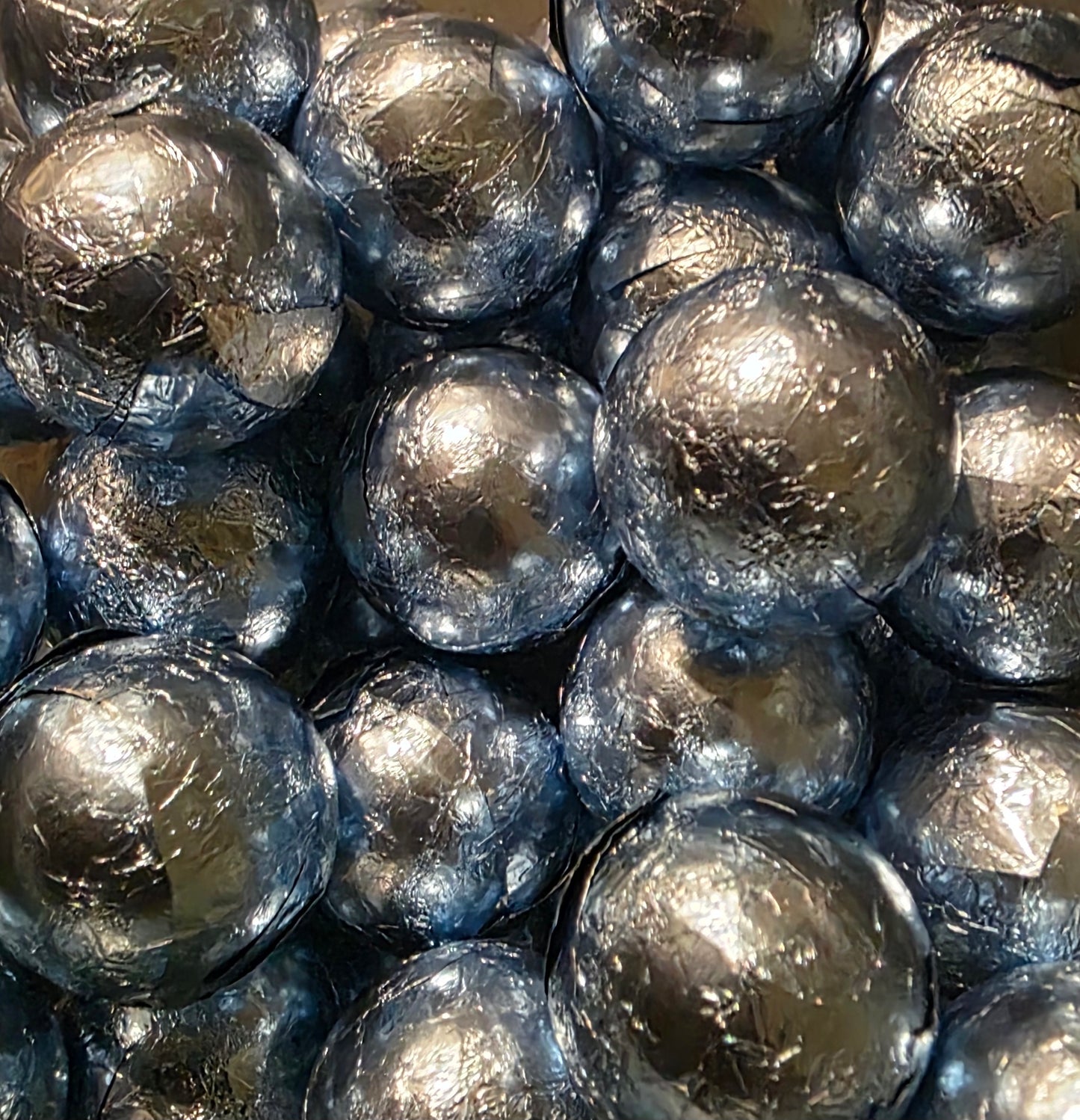 BOULES DE CHOCOLAT AU LAIT COULEURS ASSORTIES
