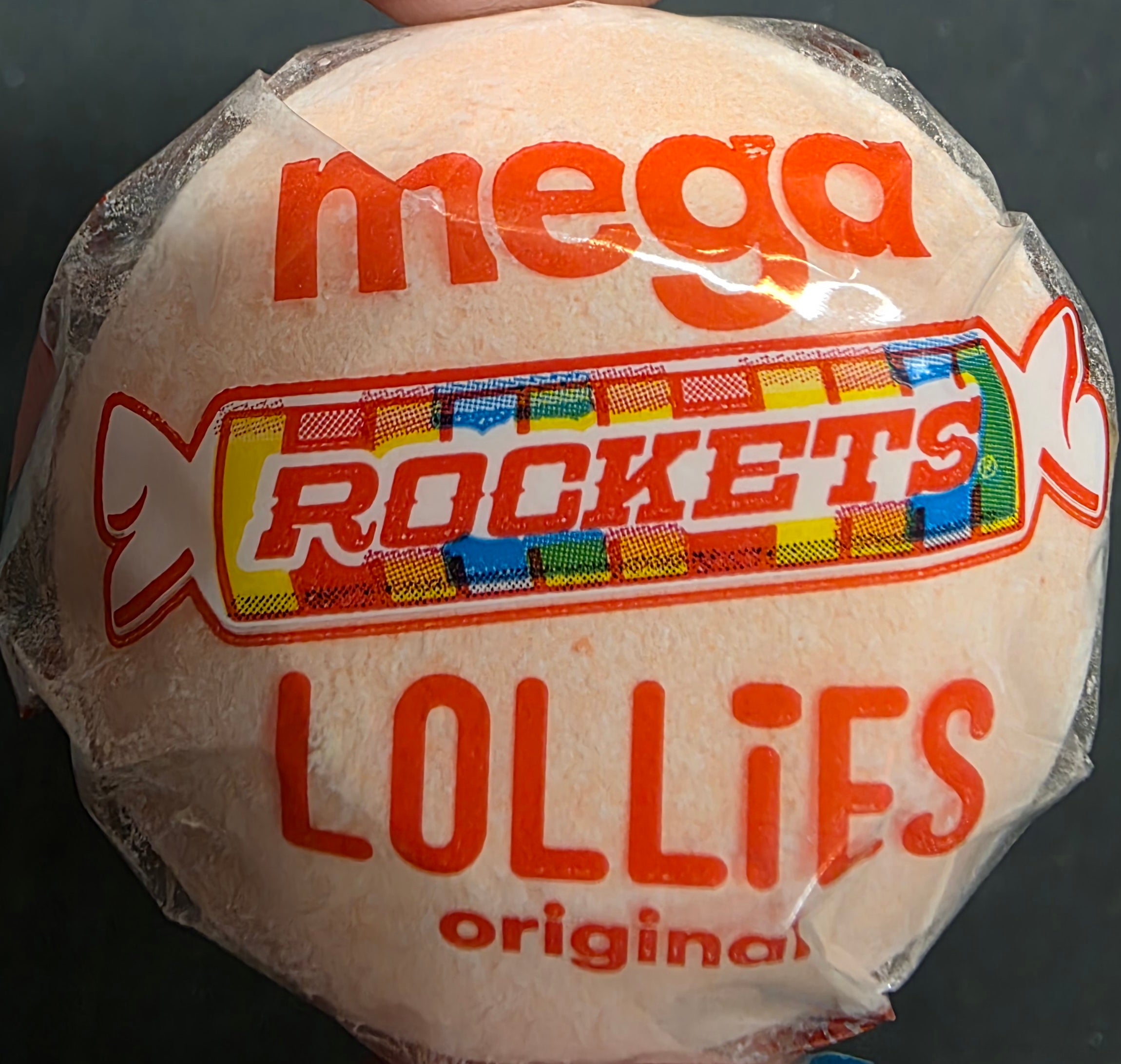 MEGA LOLLIES